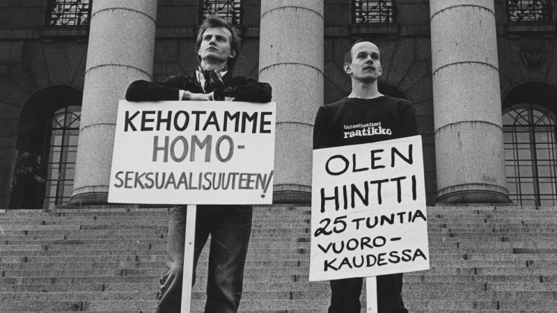 Homoseksuaaliset teot sallittuja Suomessa tasan 50 vuoden ajan