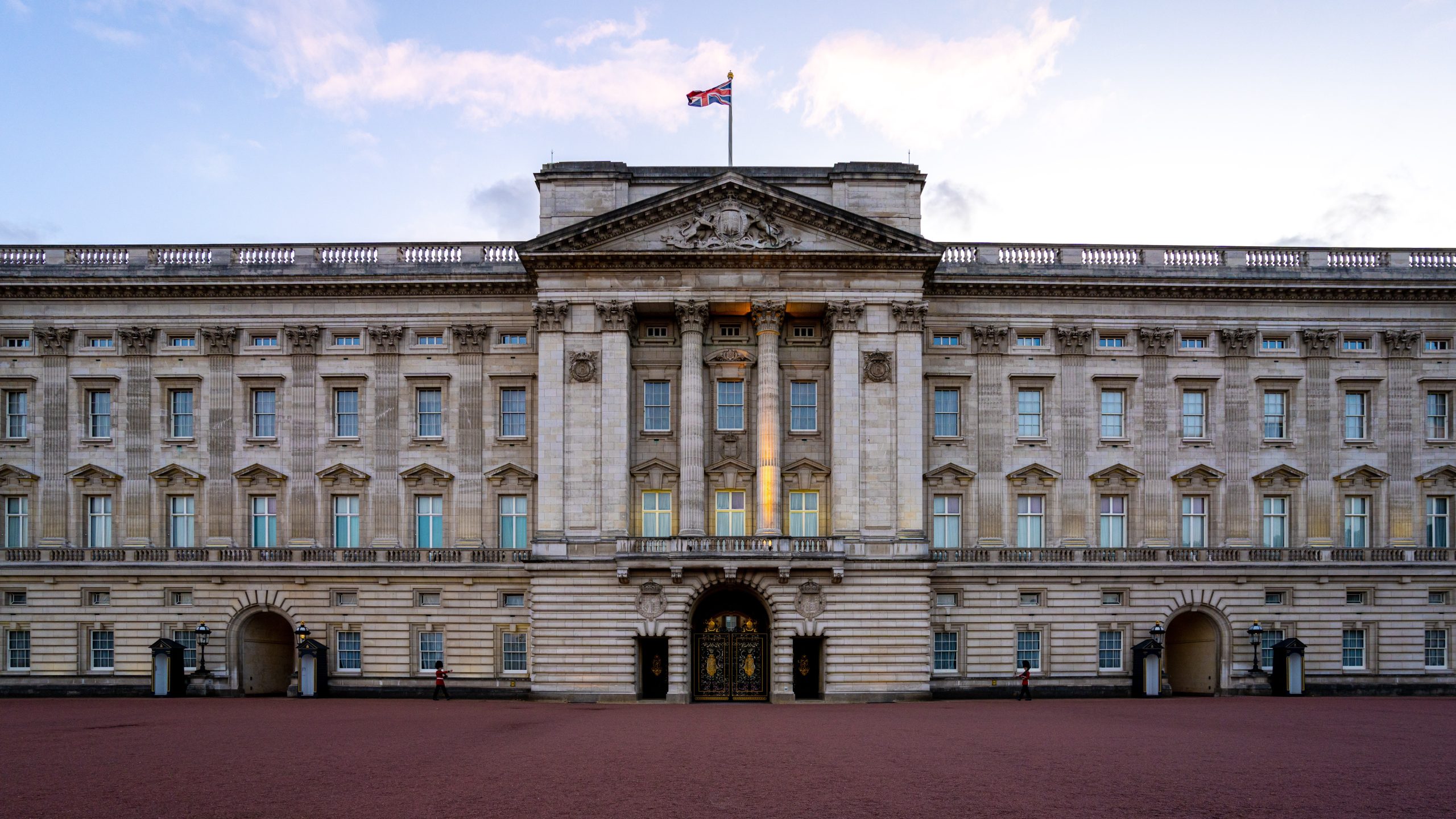 Prinssi Charles vahvisti kuningattaren puolesta pidetyssä puheessa, että eheyttäminen tullaan kieltämään Yhdistyneessä kuningaskunnassa suunnitellun mukaisesti – sukupuolivähemmistöjen asema yhä epäselvä